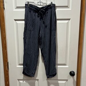 Sonoma Goods Women's Navy Capri Utility Pants